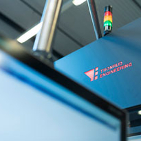 How to pack bags of crisps with a fully auto­matic case packer